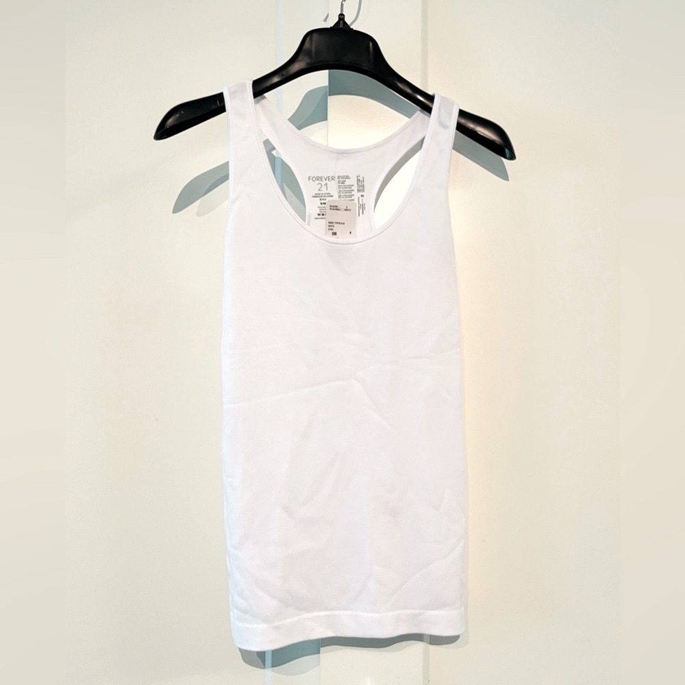 *NWT* Forever 21 S/M (Fits XS) Classic White Racerback Tank Top